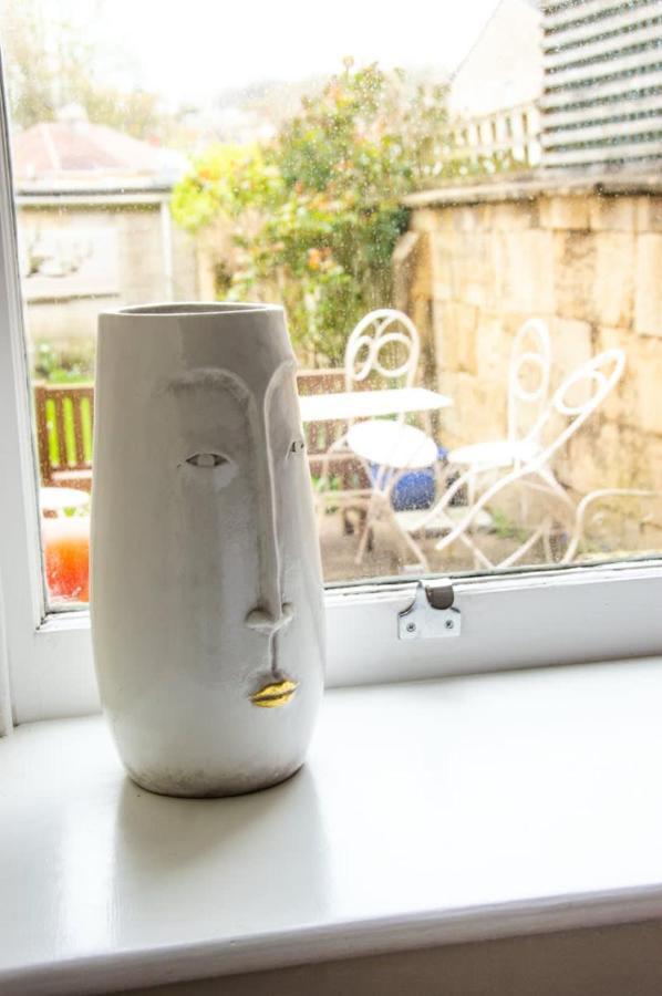 Unique 2 Bed In The Heart Of Bath With Parking Exterior foto